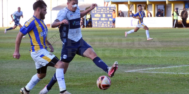 ANTECEDENTE. En la primera ronda, el Auriazul derrotó a San Martín por 2-0.