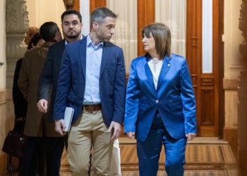 Sin mayoría propia, el Gobierno deberá negociar con la oposición el futuro de las PASO