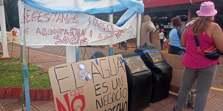 PROBLEMA SIN SOLUCIÓN DE FONDO. La falta de agua castiga con frecuencia a los usuarios de la Capital del Trabajo.