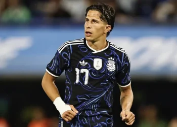 Sorpresa en la Selección: Giuliano Simeone sería titular ante Inglaterra en lugar de Rodrigo De Paul