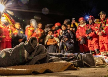 Al menos seis muertos y decenas de heridos por un fuerte sismo en el centro de Perú