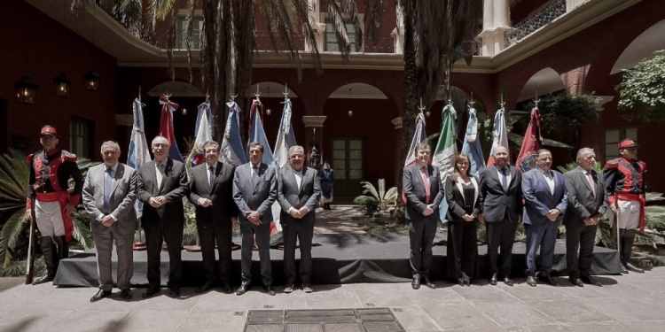 Foto de archivo: 22.ª Asamblea de Gobernadores del Norte Grande, Santiago del Estero, año 2025.