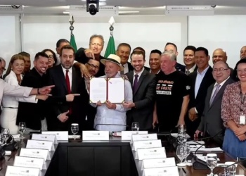 Brasil establece una política permanente de tarifas mínimas para el transporte de cargas