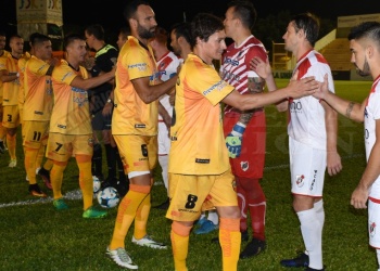 Los misioneros palpitan el debut
