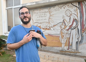 Con la “noche joven” comienzan las actividades en “Santo cura de Ars”