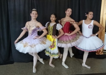 La danza misionera brilló junto a la destacada bailarina clasica Eleonora Cassano