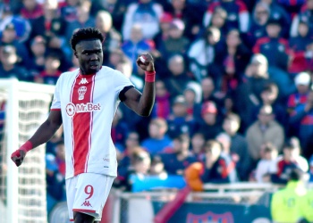 Huracán le ganó el clásico a San Lorenzo en el Nuevo Gasómetro luego de 25 años