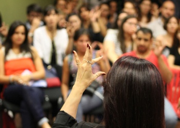 Abren inscripciones para cursos de Lengua de Señas Argentina en Posadas, Candelaria y Capioví