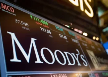 Moody’s anticipó el fin del “riesgo kuka” y respaldó la continuidad del ajuste más allá de 2027