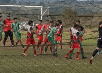 Violencia en la Liga Obereña: una batalla campal obligó a suspender Campo Viera-River