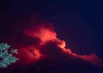 Guatemala declaró la alerta naranja por la erupción del volcán de Fuego
