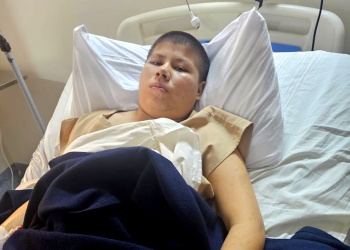Cuatro hermanas quedaron huérfanas y ahora la mayor, de 16 años, tiene leucemia