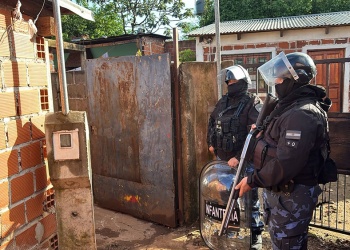 Allanamientos en Posadas terminaron con un detenido y dos adolescentes demorados