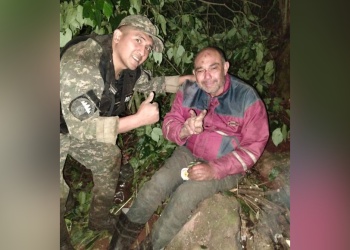 González Caballero aseguró que fue perseguido por un felino y dormía en los árboles
