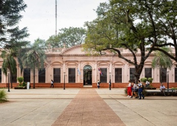 La Provincia busca blindarse en 2027 de una economía nacional estancada
