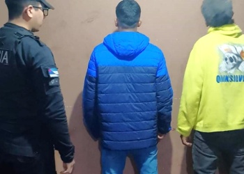 Salió de la cárcel y fue baleado tras discutir con un padre y su hijo