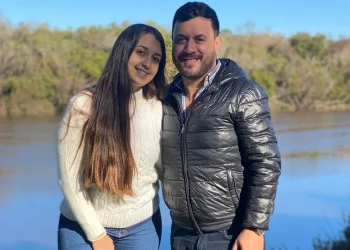Murió Florencia Sugo, la hija mayor del cantante Lucas Sugo, a los 23 años