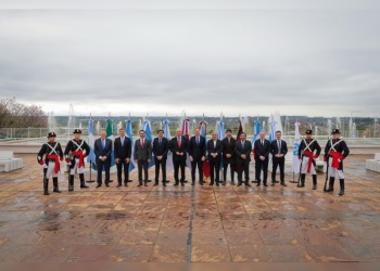 El Gobierno reúne a gobernadores del Norte Grande para buscar respuestas al planteo de las zonas cálidas