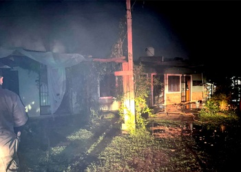 Incendio afectó cuatro viviendas en Posadas