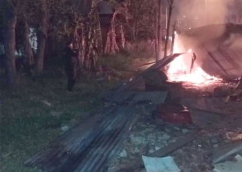 El fuego destruyó por completo una vivienda en Eldorado