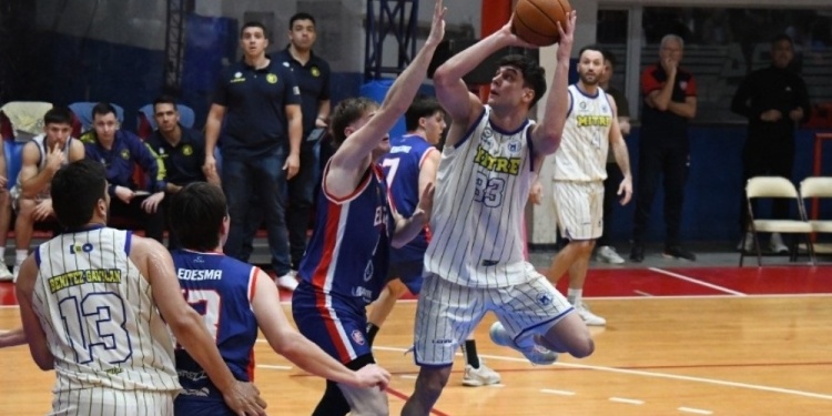 NECESIDAD. El team posadeño buscará una victoria para forzar el tercer match.