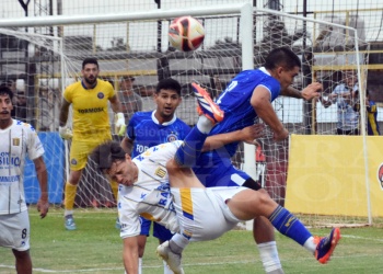 Mitre volvió a dejar puntos en el camino y se complica