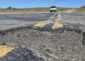 Denunciaron a Luis Caputo y otros funcionarios por el estado de las rutas nacionales