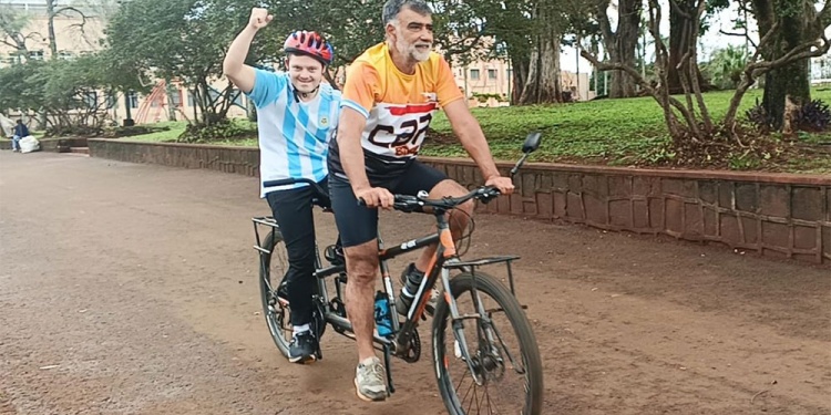 COMPARTIR. La bici también es una herramienta que ayuda a sociabilizar.
