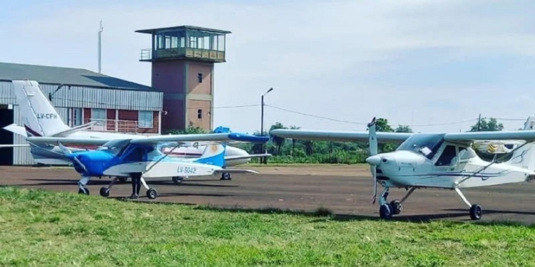 PARA TODOS. El Aeroclub Apóstoles siempre tuvo las puertas abiertas a la comunidad y este fin de semana propone celebrar los 82 años con distintas actividades para toda la familia.