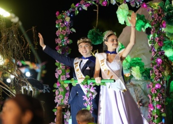 Apóstoles abrió la Estudiantina 2026 con música, baile y color
