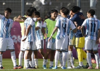 Argentina, con el misionero Jainikoski, se metió en la final del fútbol masculino en los Suramericanos