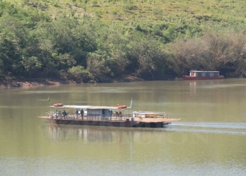 Cerraron el paso fronterizo entre El Soberbio y Porto Soberbo por la crecida del río Uruguay