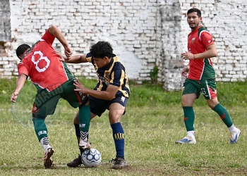 Súper Liga Posadeña: Brown goleó y toma impulso