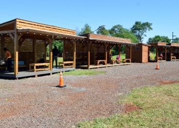 Puerto Libertad: inauguraron puestos de artesanías y sala de APS para la comunidad Guapo’y