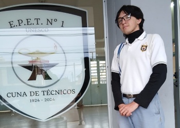 Un alumno de la EPET 1 fue distinguido por el Instituto Balseiro