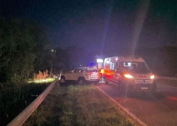 Una mujer resultó herida tras despistar sobre la ruta 101 en Bernardo de Irigoyen