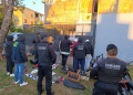 Cinco detenidos, armas, una moto robada y casi medio kilo de cocaína en la chacra 138