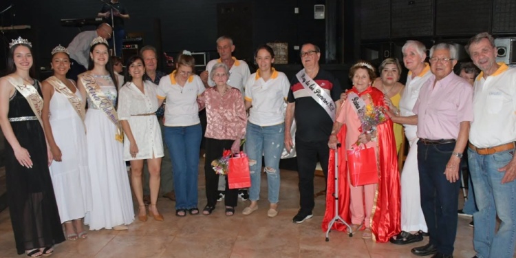 COMPROMISO CON LAS RAÍCES Y LA HISTORIA. Un homenaje a protagonistas de los primeros años de la ciudad.