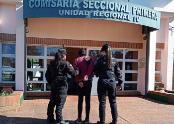 Le robaron más de $200 mil a un jubilado minutos después de salir del cajero