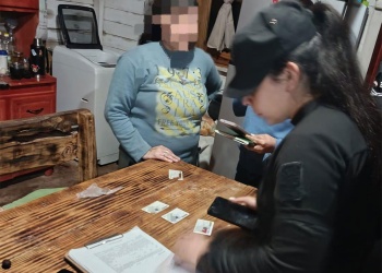 La Justicia investiga la agresión a una adolescente de 13 años: la abuela denunció a la madre