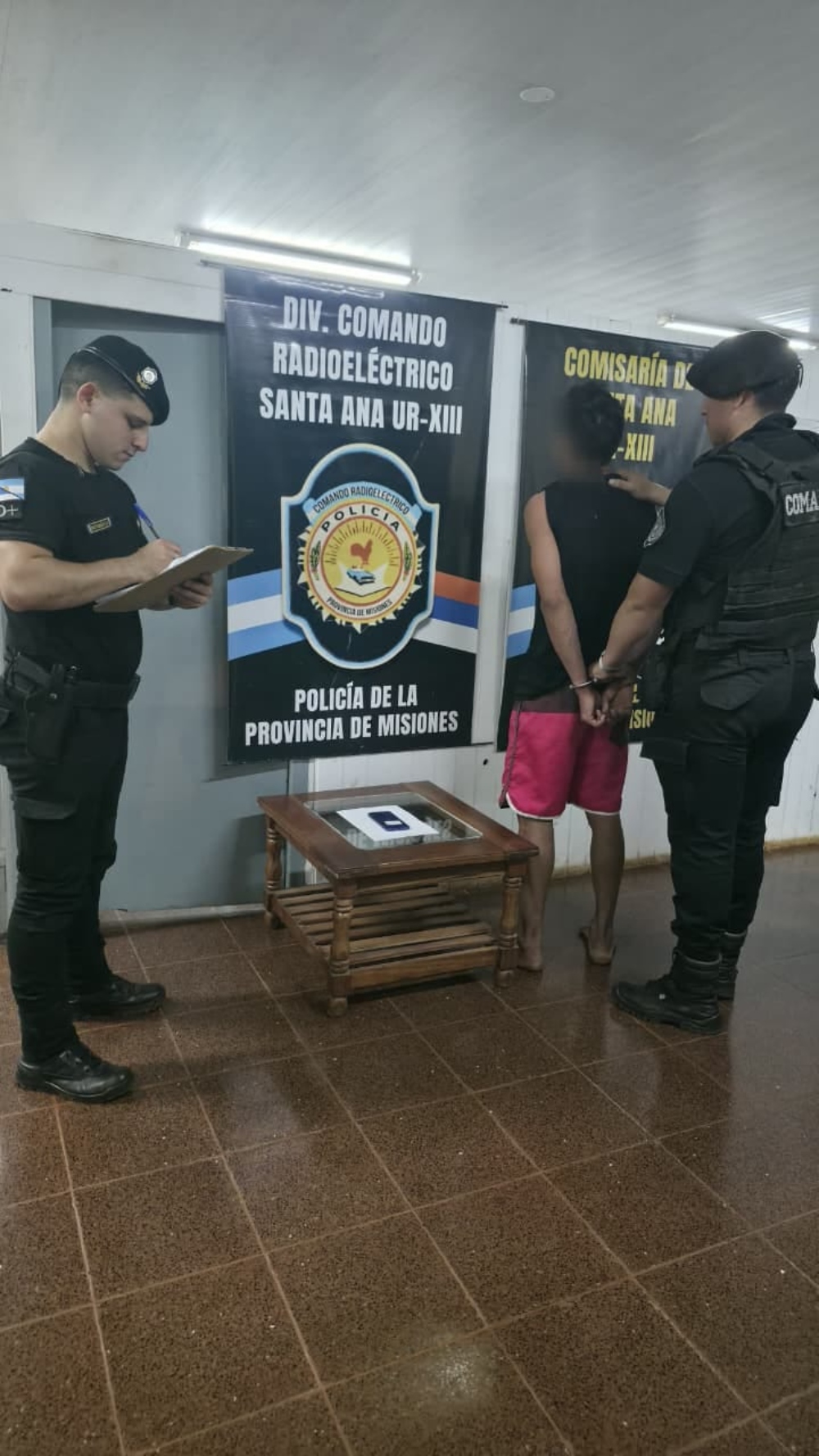 Operativos en Misiones: cuatro detenidos y un cheque millonario entre los elementos recuperados