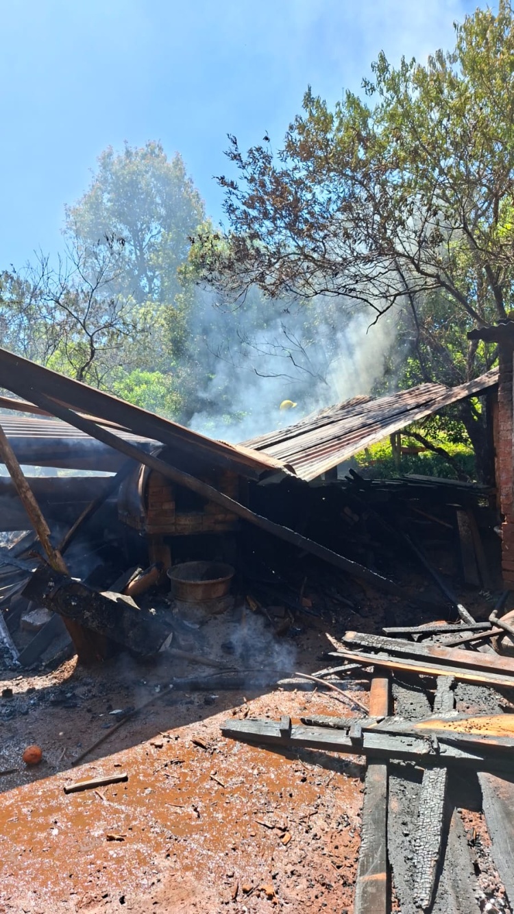 Horno de barro en Eldorado