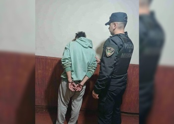 Detuvieron a un joven acusado de robar un chancho y varios objetos en Dos de Mayo