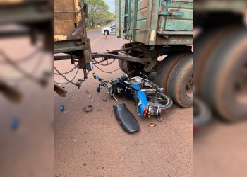 Motociclista de 44 años murió tras un choque con un camión en Apóstoles