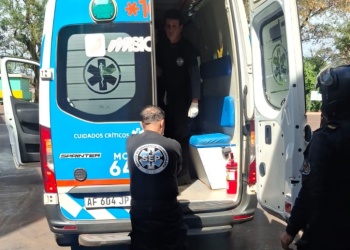 Eldorado: asistieron a una adolescente que fue encontrada en el baño de una estación de servicio