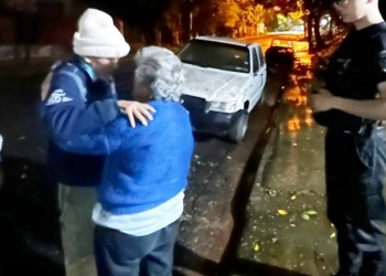 Posadas: encontraron desorientado a un hombre de 73 años y lo reunieron con su pareja