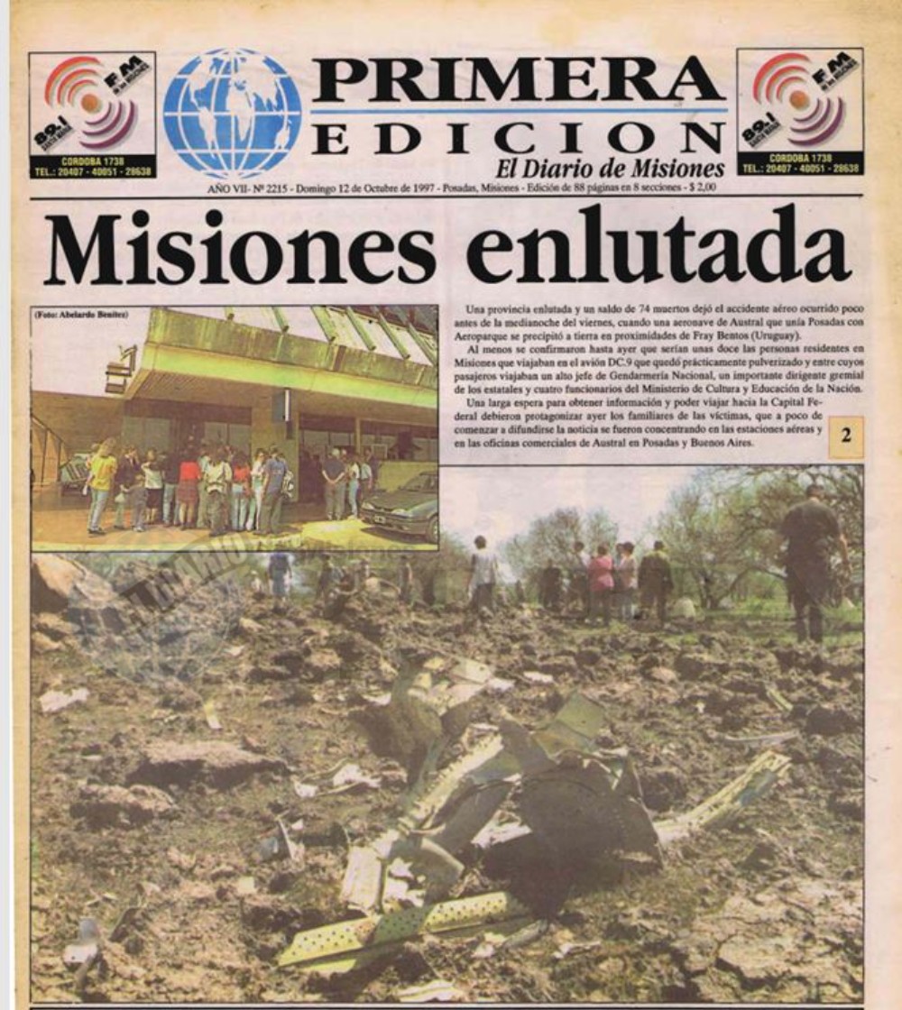11. Captura de la tapa de PRIMERA EDICIÓN“Misiones enlutada”: la portada del 12 de octubre de 1997 reflejó el impacto de la tragedia y la angustia de los familiares.