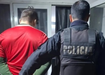 Expolicía intentó descartar el cadáver de una joven en una valija
