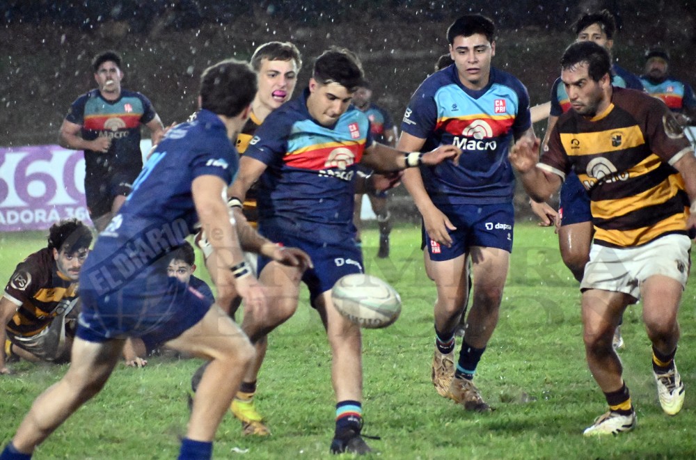 Tacurú venció a CAPRI en Villa Cabello
