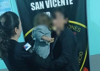 Resguardaron a una beba tras constatar que sus padres estaban bajo efectos de estupefacientes